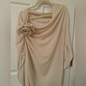 Commense off shoulder sheer top